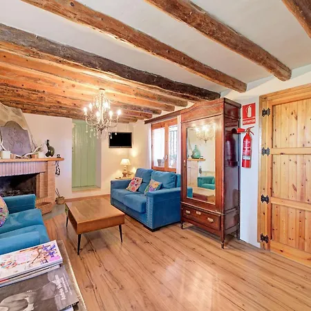 With Private Pool, Cleaning Included Hébergement de vacances